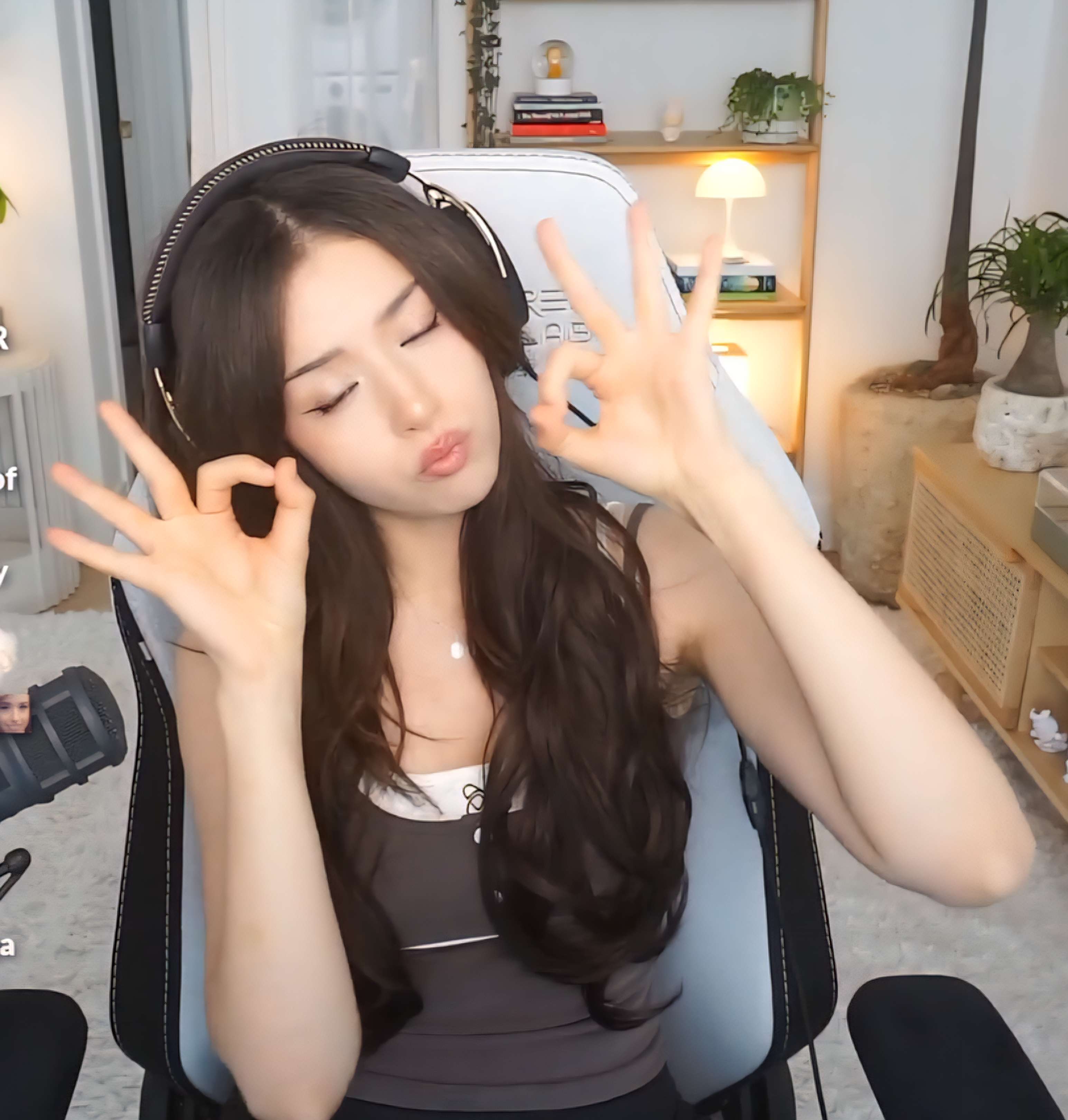 Pokimane Nude Twitch - Imane Anys. Twitch Leaked Naked Pics