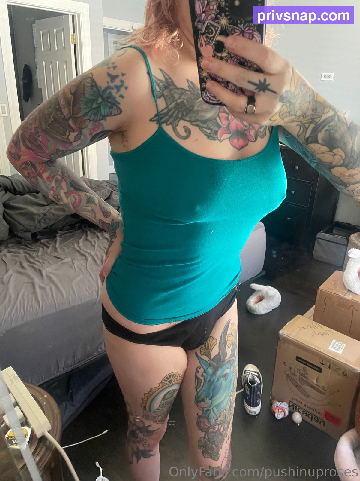 Pushinuproses Nude Celeb - Sarah Wilson Celeb Leaked Photos