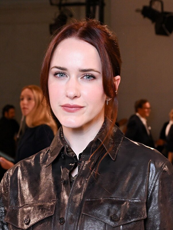 Rachel Brosnahan legs