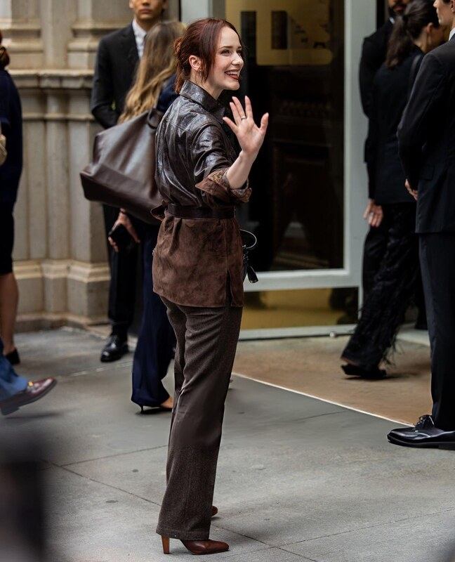 Rachel Brosnahan hands