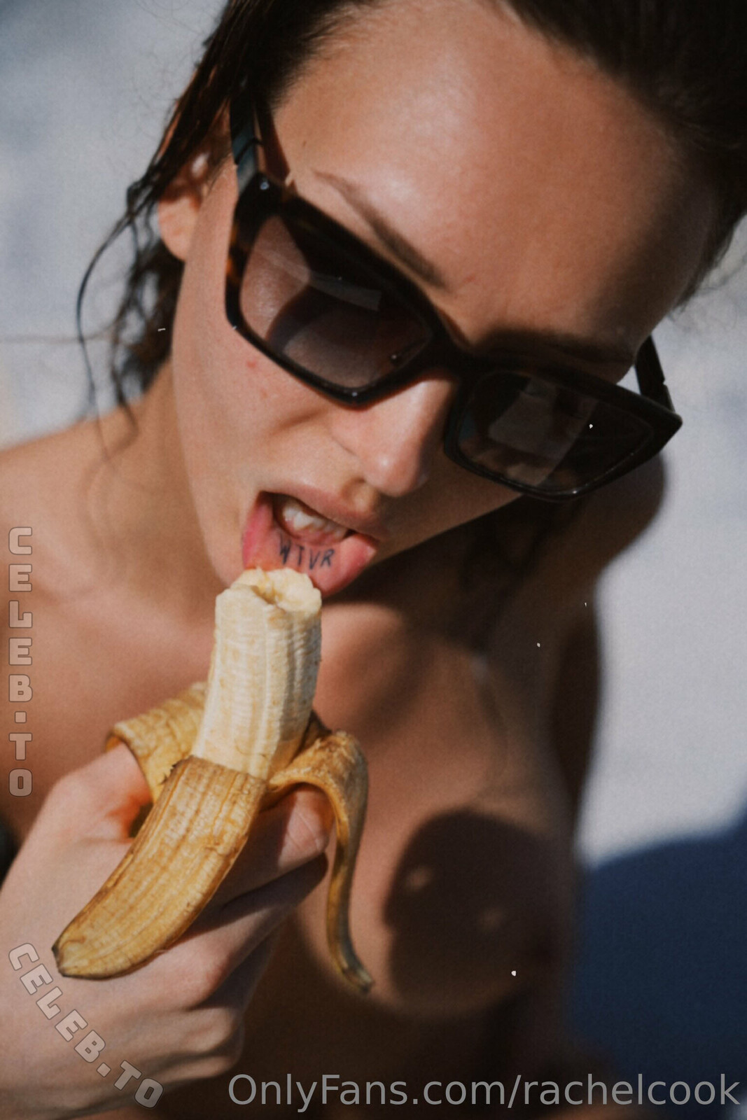 Rachel Cook Nude Wet Hotel Shower Set Leaked - Influencers Gonewild