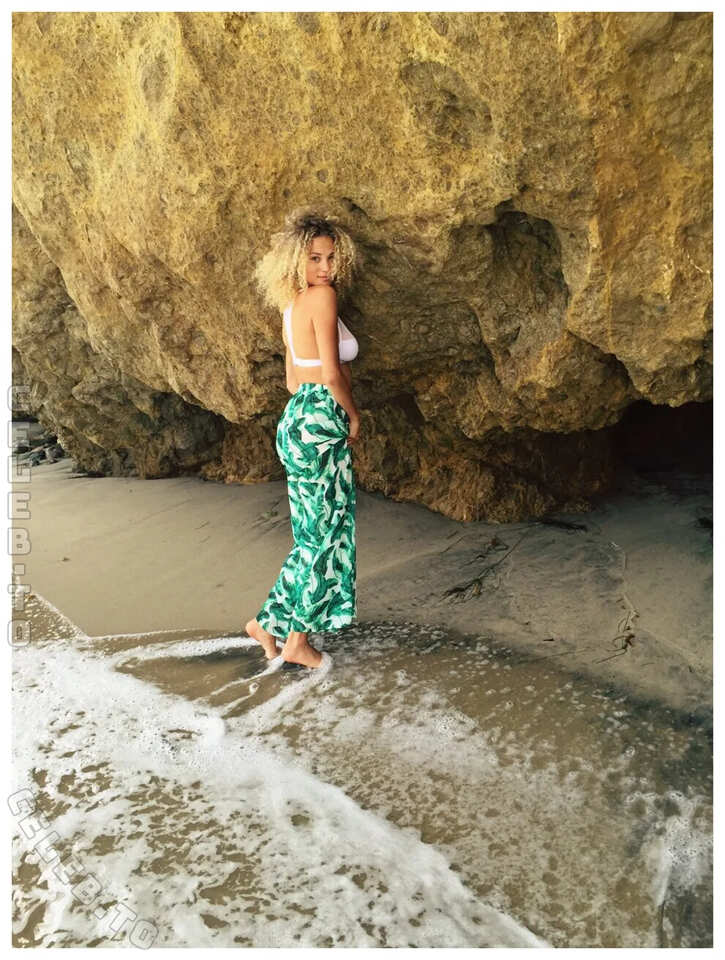 Rose Bertram butts
