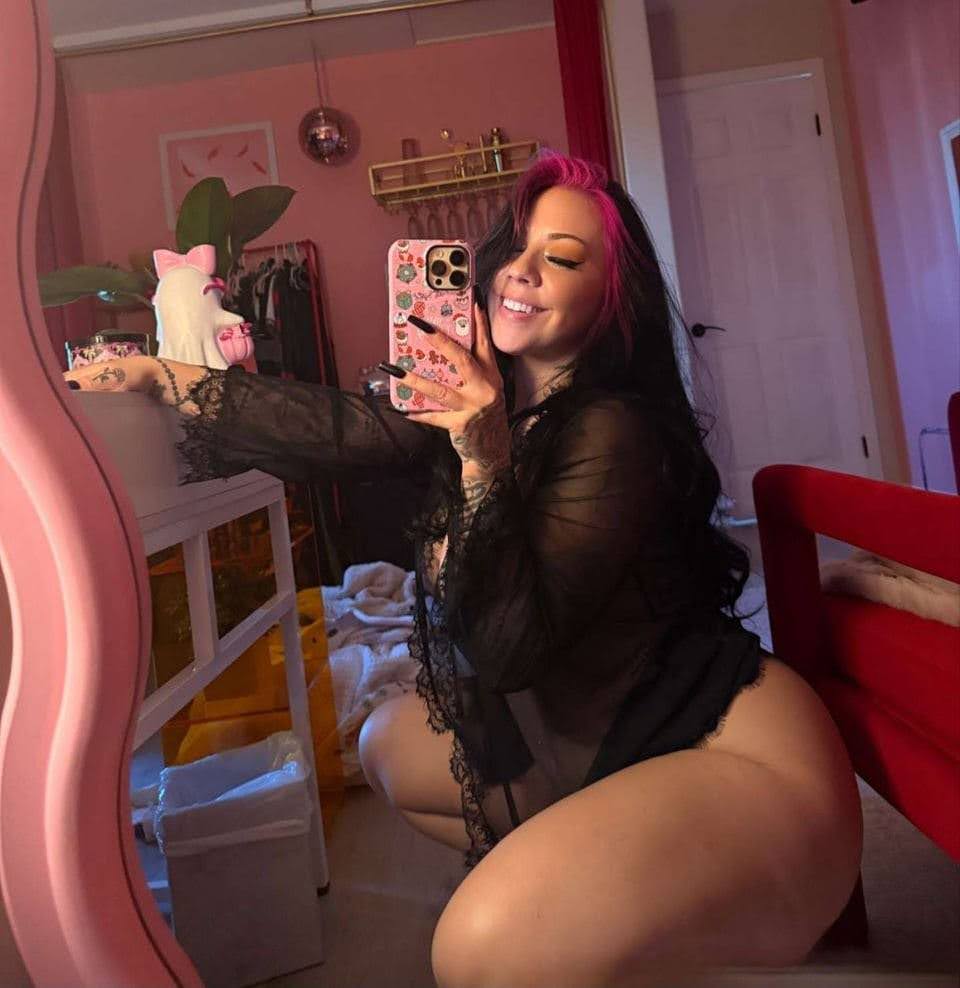 Salicerose Naked (11 Photos) - LeakedModels