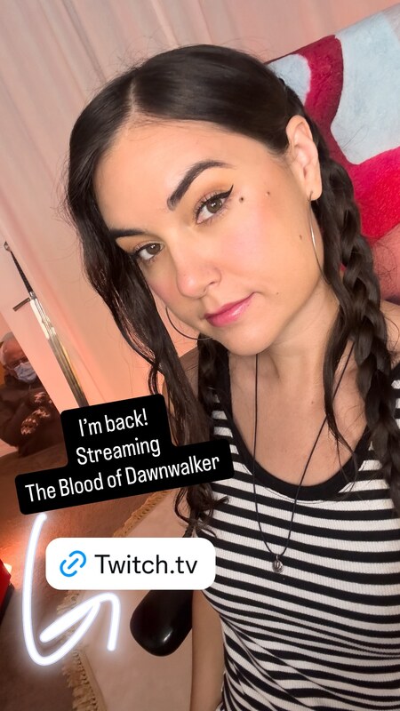Sasha Grey hands