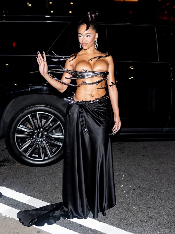 Saweetie Nude And Nip Slip Photos