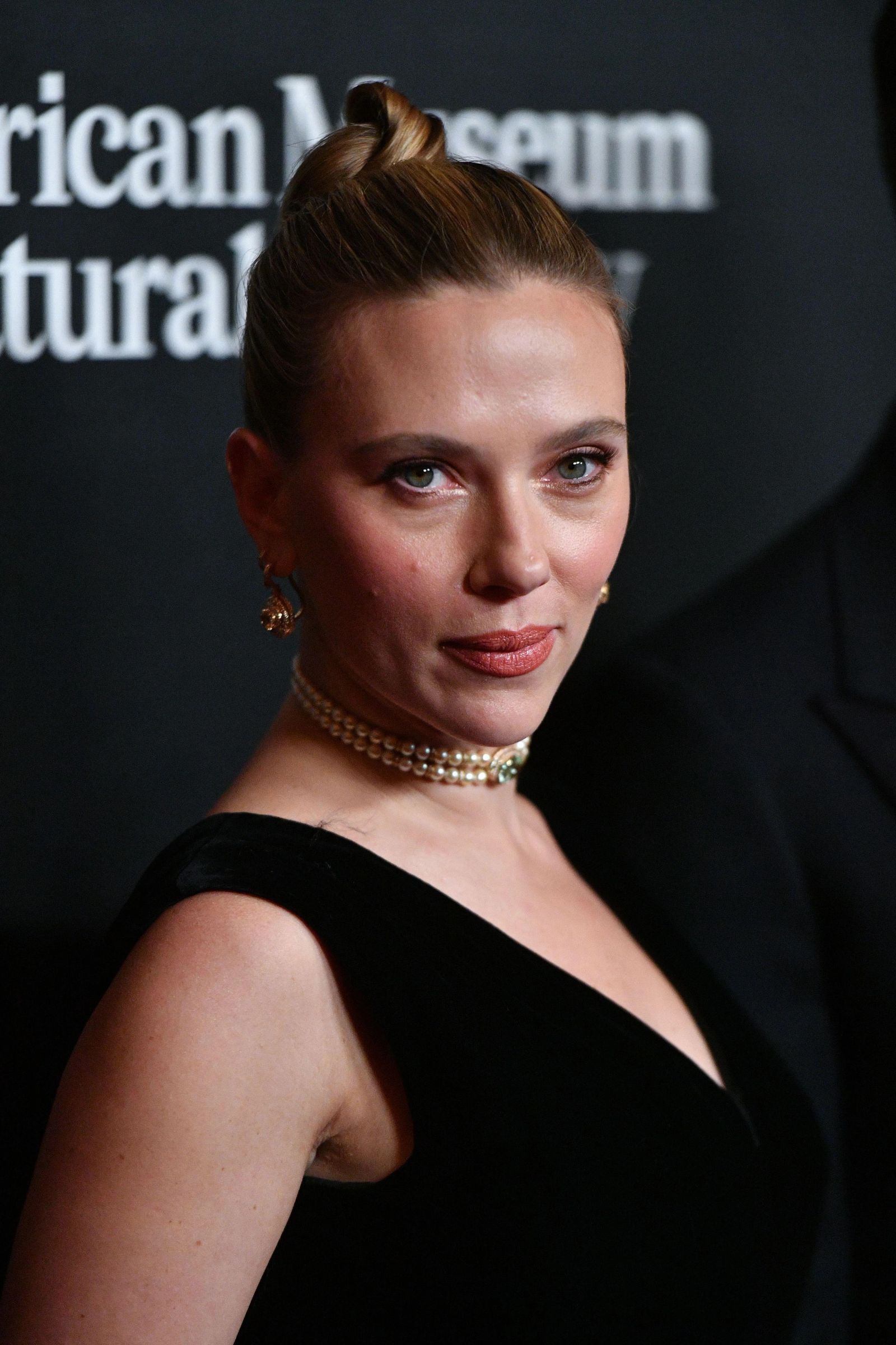 Scarlett Johansson Nude Tits And Ass Gay Pride Photo Shoot