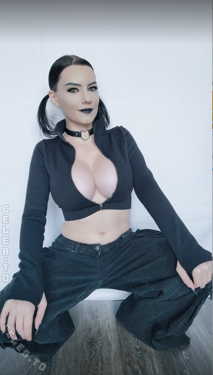 Sinnocent Cosplay Nudes - Sinnocentcosplay Cosplay Leaked Nudes