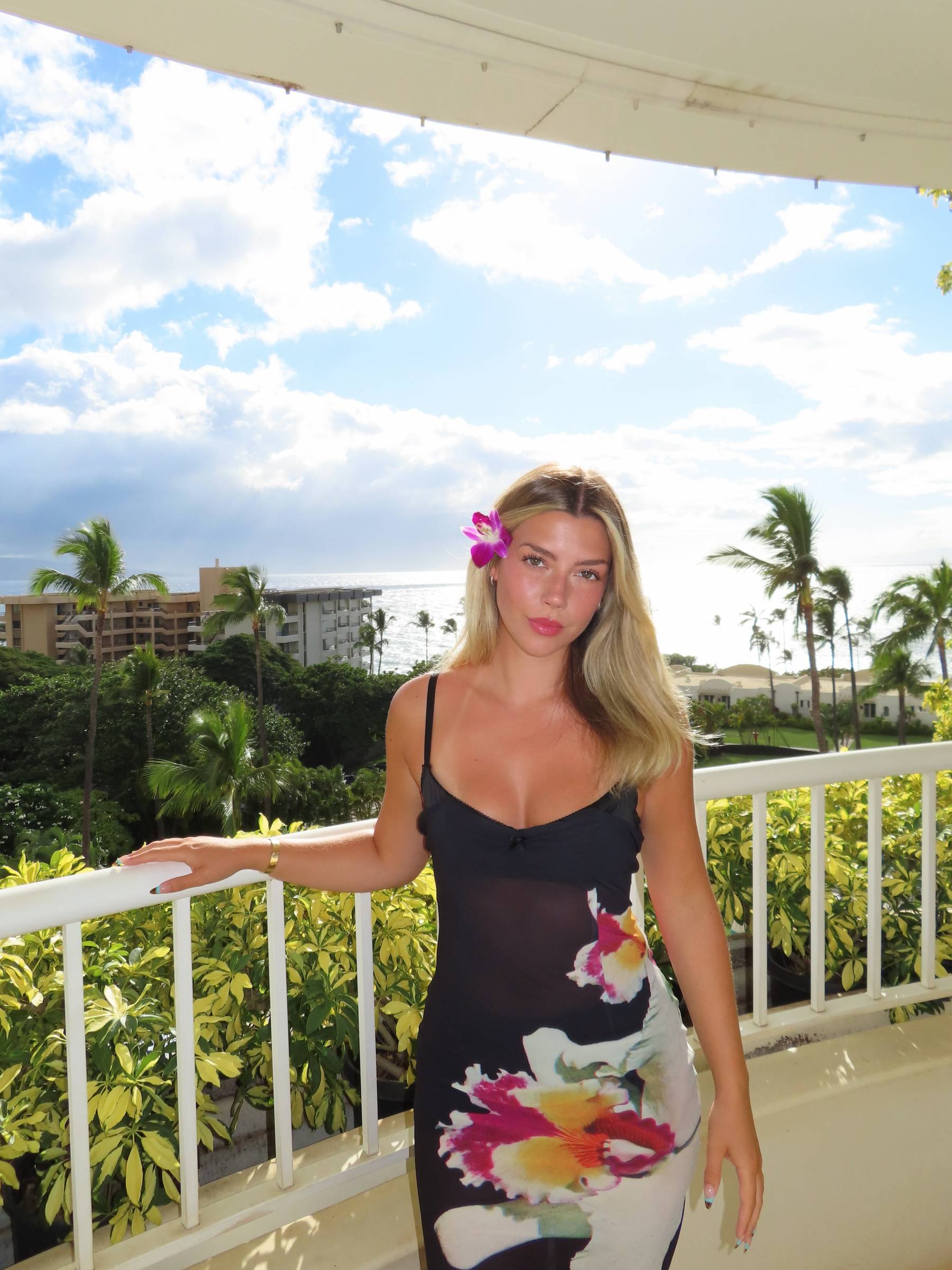 Sissy Sheridan Nude And Bikini (78 Photos)