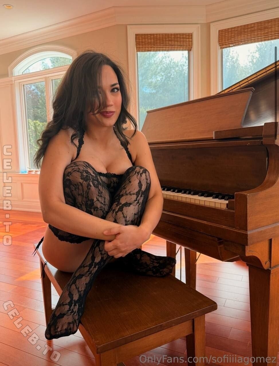 Sofia Gomez Onlyfans Leak Christmas Sexy Ppv Video