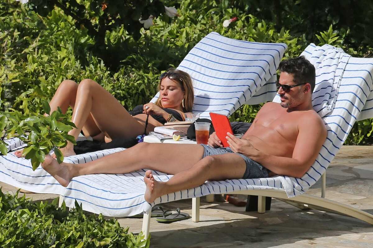 Sofia Vergara legs