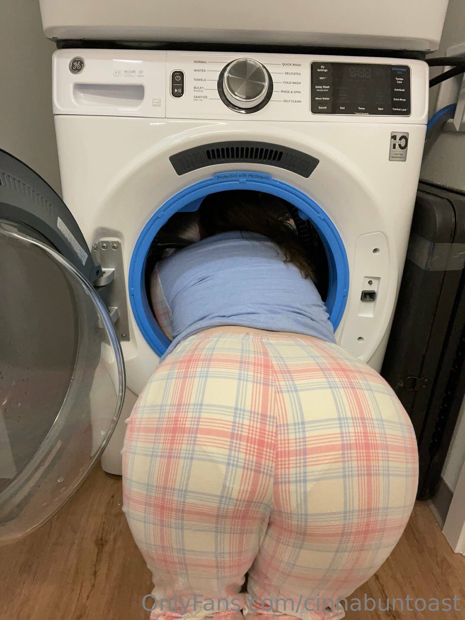 Softestcinnamonroll / Valentine / cinnabon / cinnabuntoast Nude Leaks OnlyFans  - Leaked Models