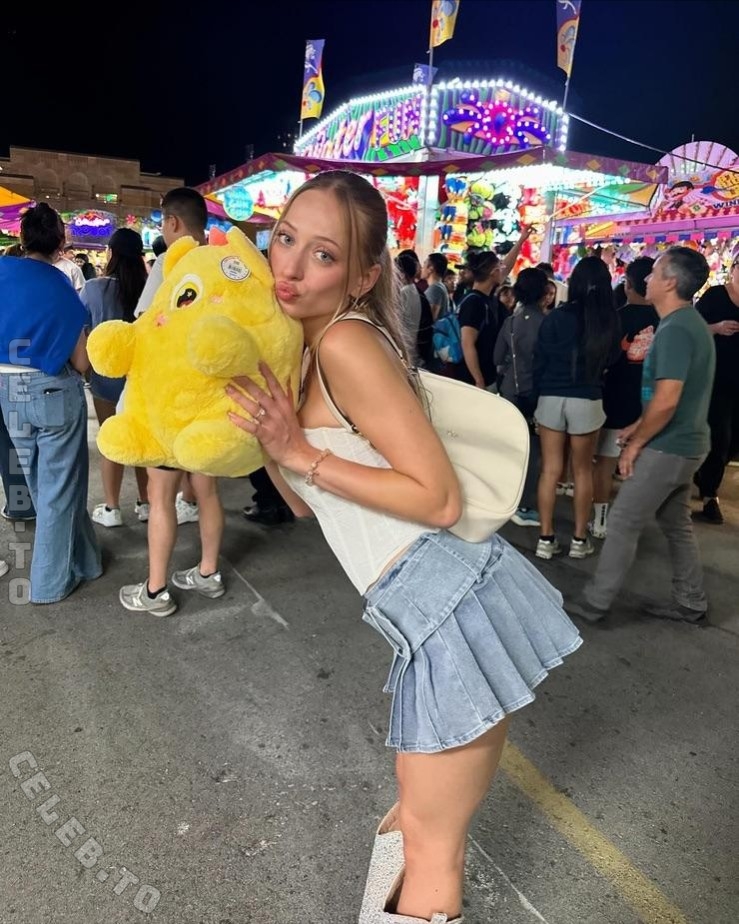 Sophia Diamond Sexy Tiktok Bikini BA Snapchat Photos And Video