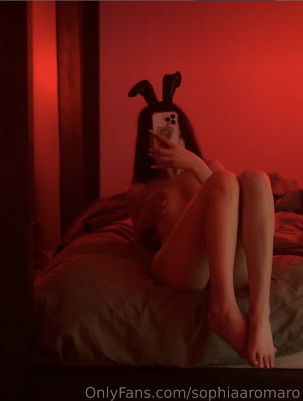 Sophia Romaro Nude Dildo Fucking Onlyfans Video