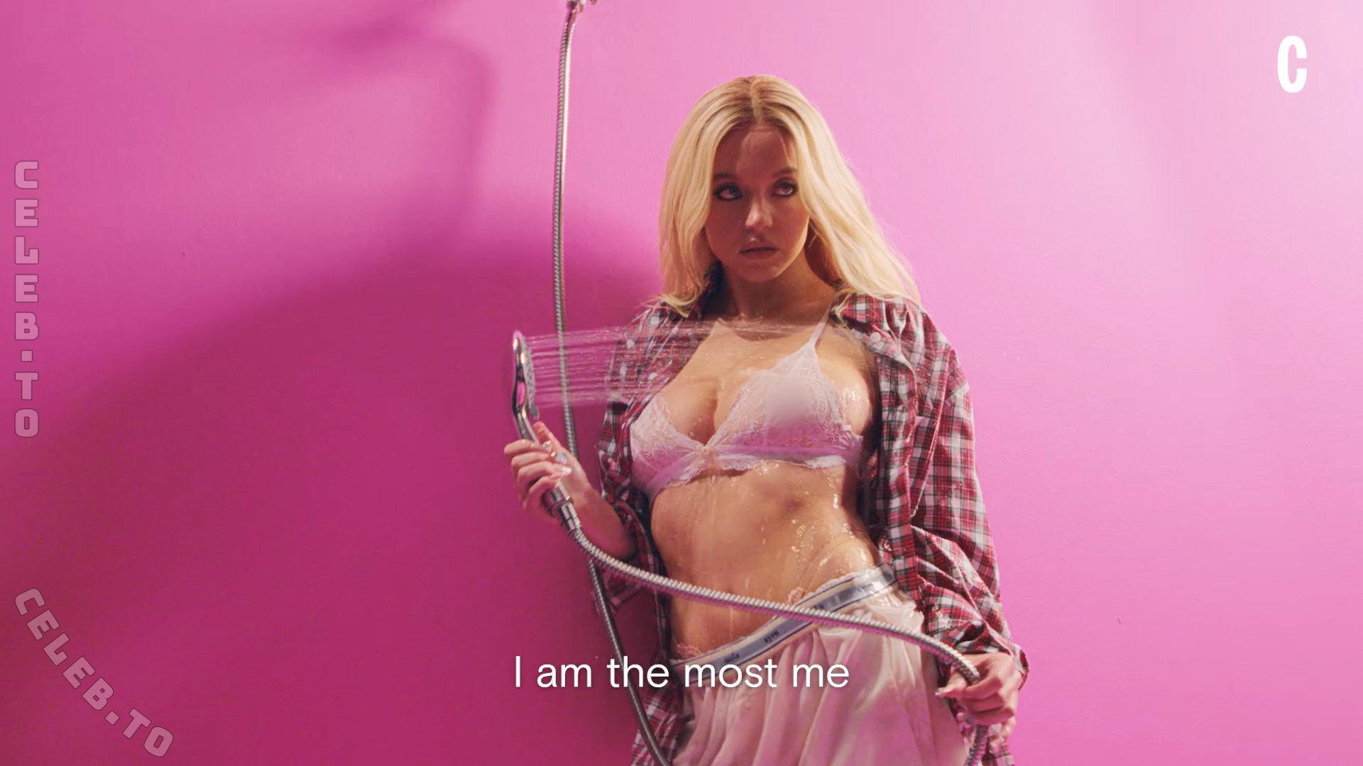 Sydney Sweeney Sexy Leaked The Fappening (Video)