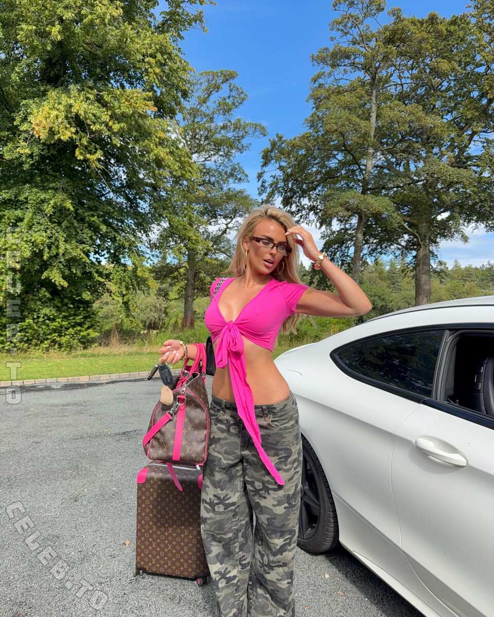Tallia Storm legs