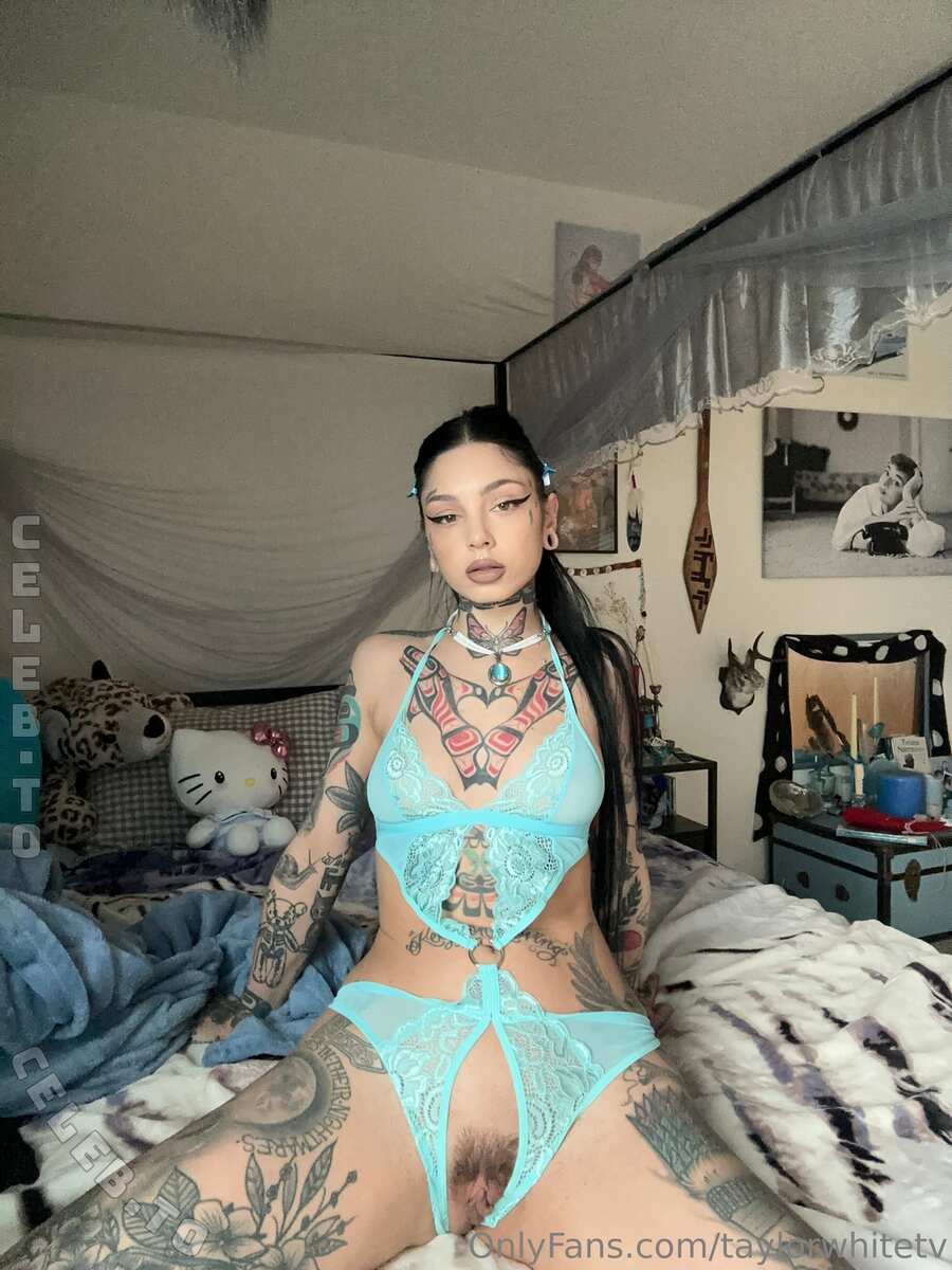 Taylor White Porn Hitachi Play Nun Nude Video