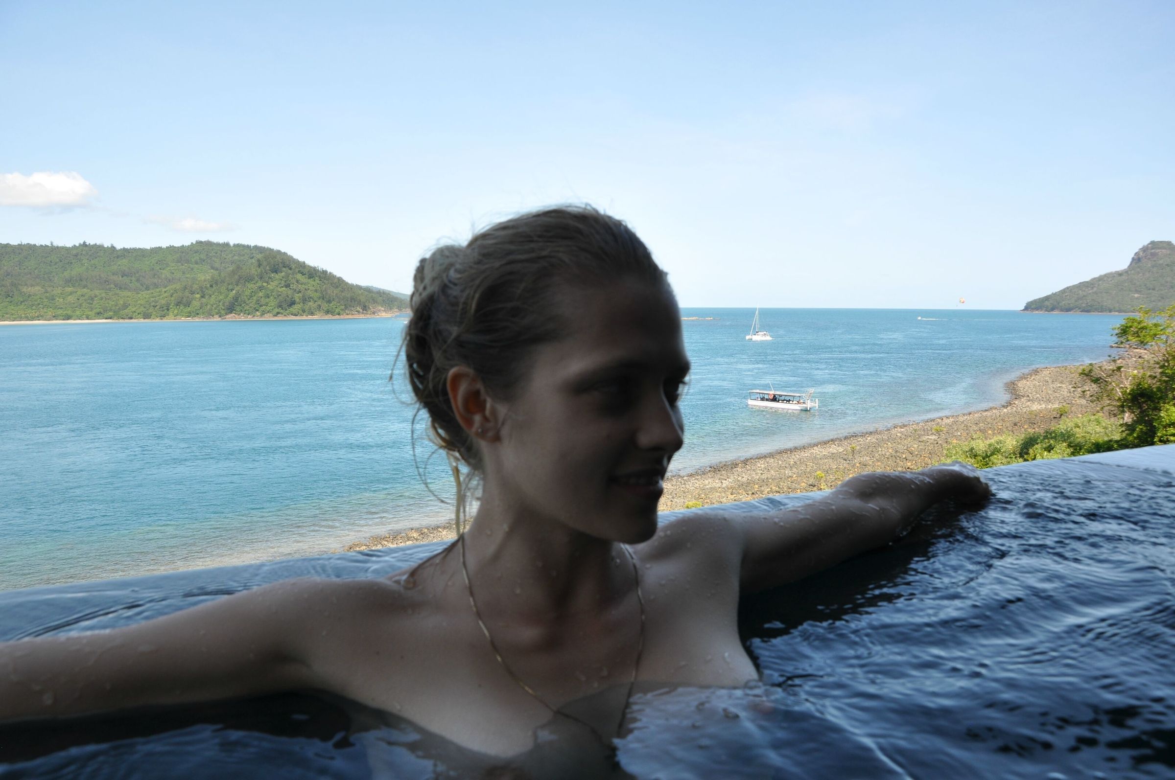 Teresa Palmer boobs