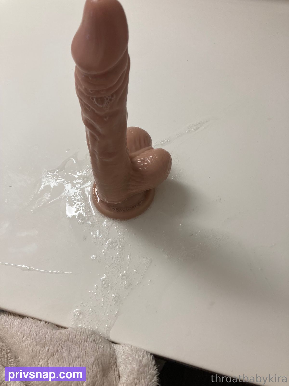 Throatbabykira Nude (12 Photos) - LeakedModels