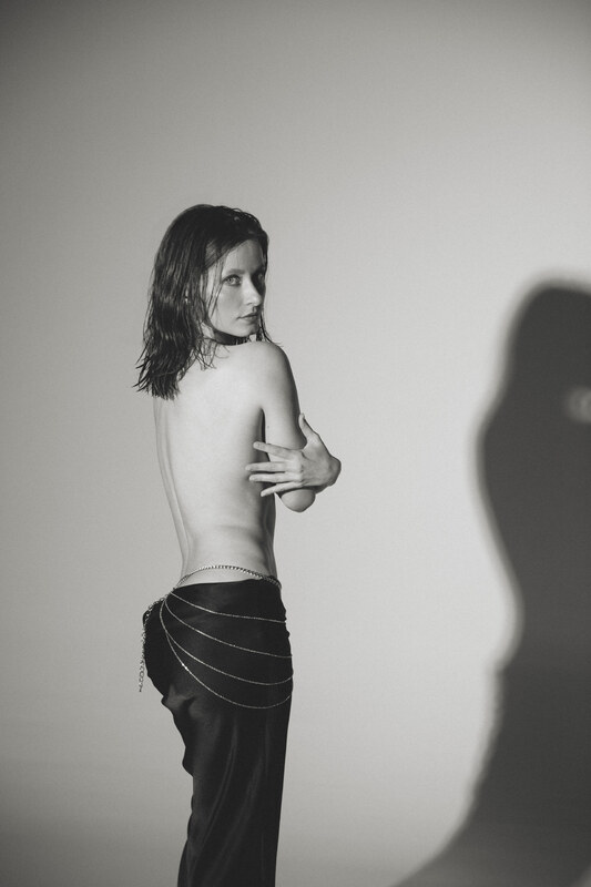 Toma-efremova Naked (13 Photos) - LeakedModels