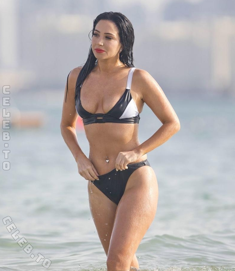Tulisa Contostavlos legs