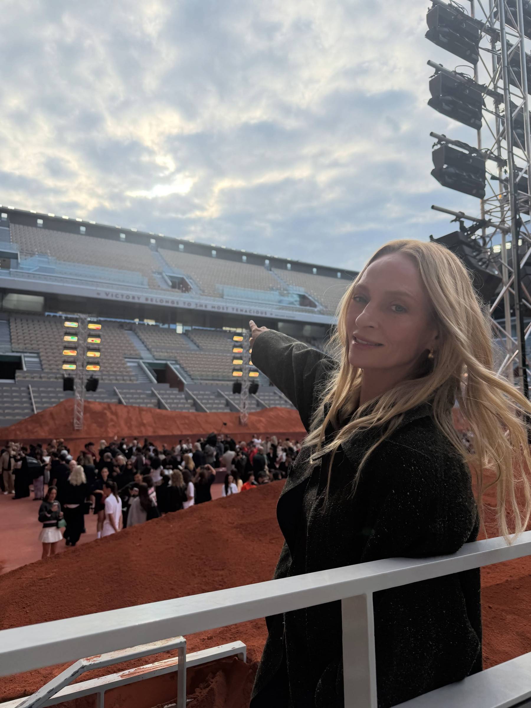 Uma Thurman Nude Photos, Scenes and Porn