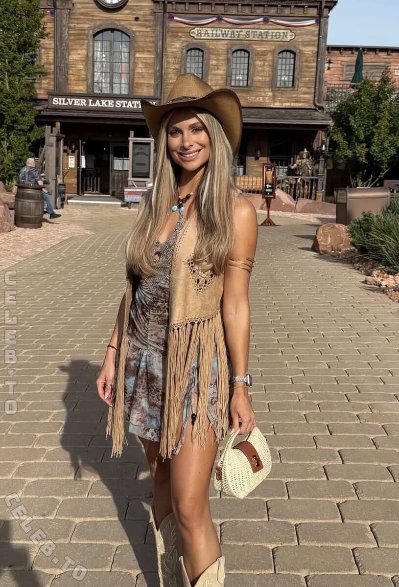 Itsvany / Vanessa Schmitt / vanessa.schmitt_ Nude Leaks OnlyFans  - Leaked Models