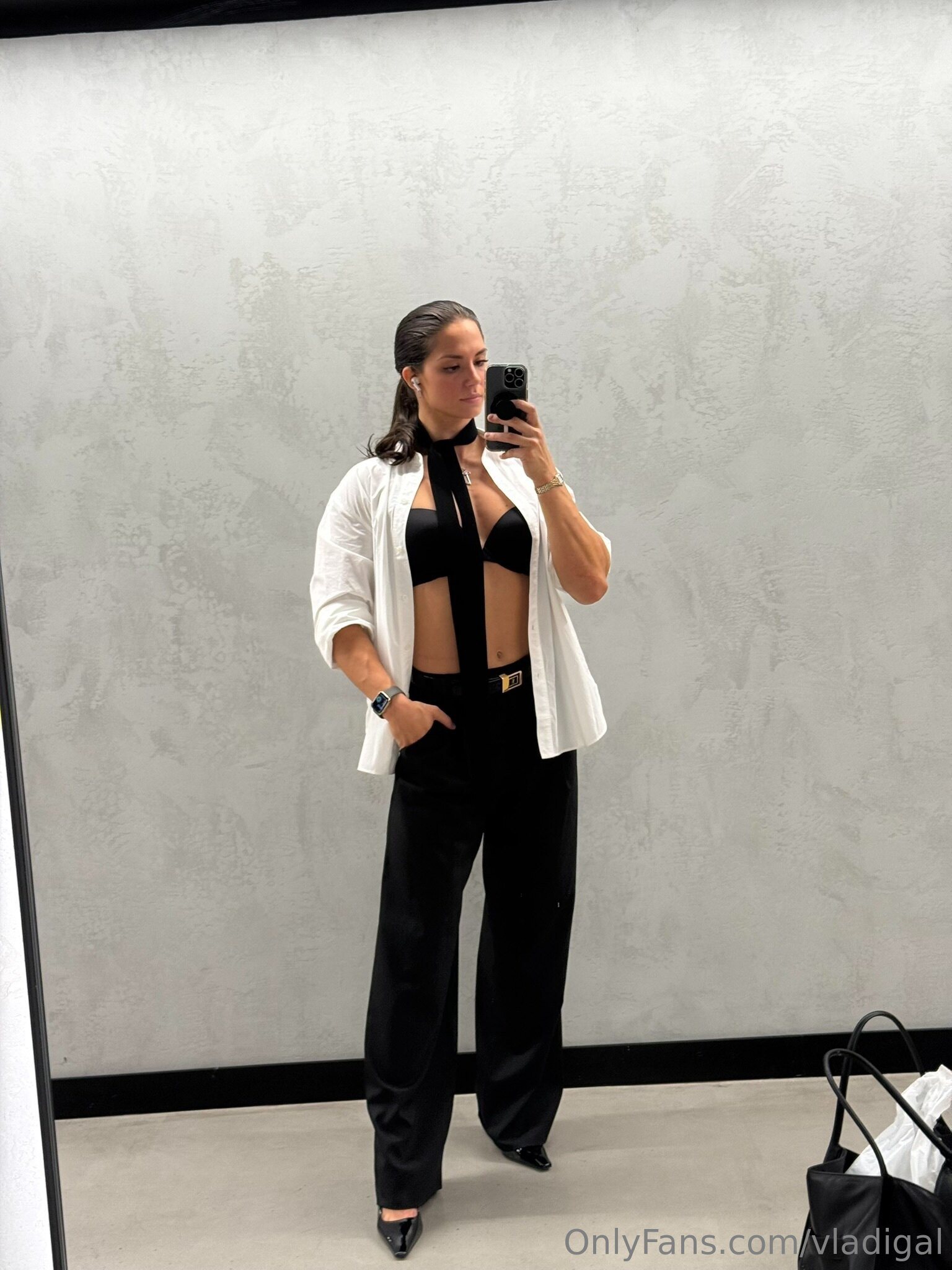 Vladislava Galagan Nude Russian - Vladigalagan Onlyfans Leaked Naked Photo