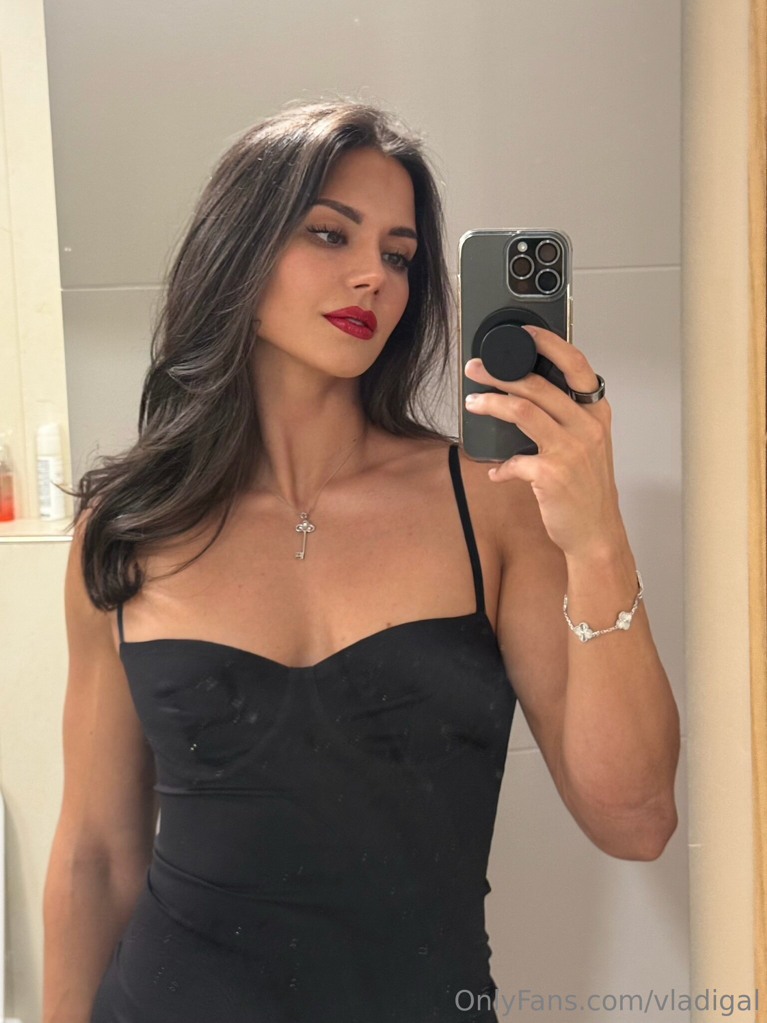 Vladislava Galagan Nude Russian - Vladigalagan Onlyfans Leaked Naked Photo