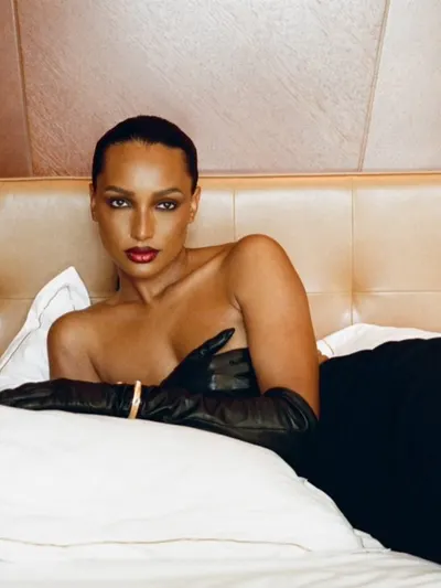 Jasmine Tookes legs