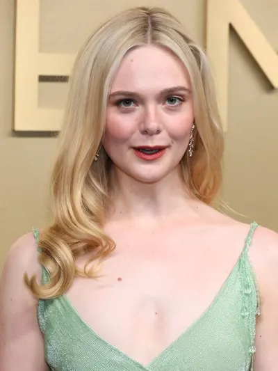 Elle fanning nude