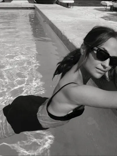 Alicia vikander topless