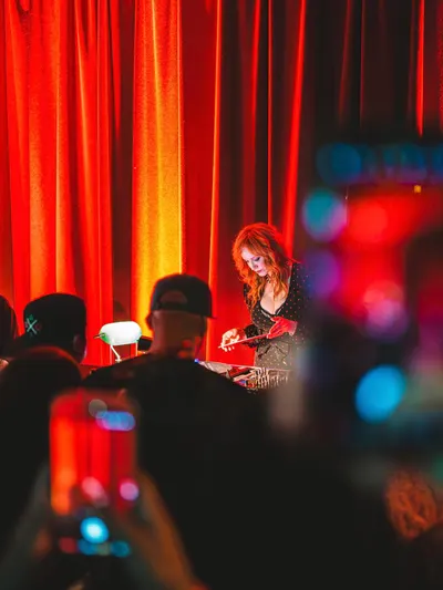 Christina hendricks leaked photos