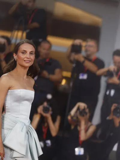 Alicia vikander pussy