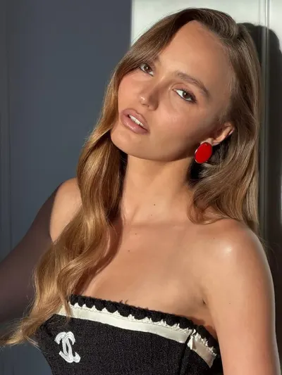 Lily-Rose Depp Nude Scenes From “The Idol” In HD