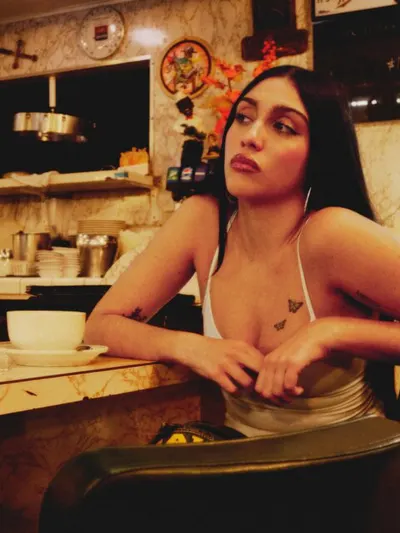 Lourdes Leon legs