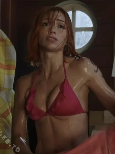 Emily Rudd Nude Pics, Scenes and Porn