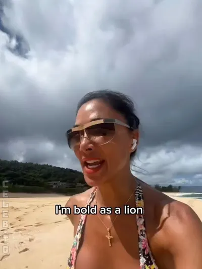 Nicole Scherzinger Hot (9 Photos + Video)
