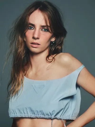 Maya Hawke Nude And Leaked Porn