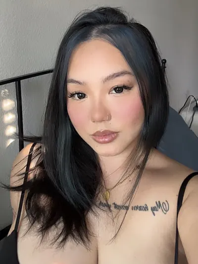 Valentine Thao / imvaals / vonbettie Nude Leaks OnlyFans  – Leaked Models