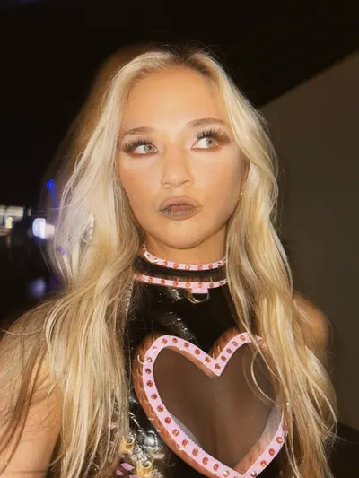 Julia Hart / badd_birdie / thejuliahart Nude Leaks OnlyFans  – Leaked Models