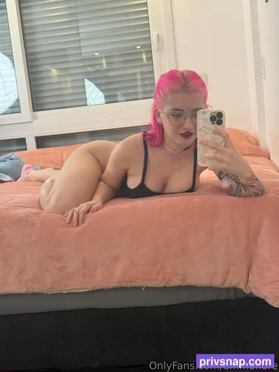 emmafiore / emmafiore10.ok Nude Leaks OnlyFans  – Leaked Models