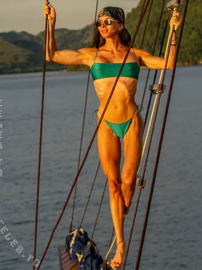 Aspen Rae Nude Vegetable Masturbation OnlyFans Video Leaked – Influencers GoneWild