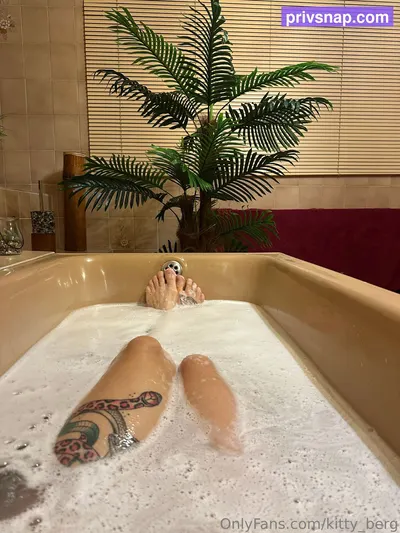 kitty_berg / kittyberg Nude Leaks OnlyFans  – Leaked Models