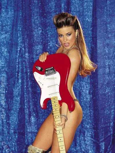 Carmen Electra Nude & Sexy OnlyFans (9 Photos)