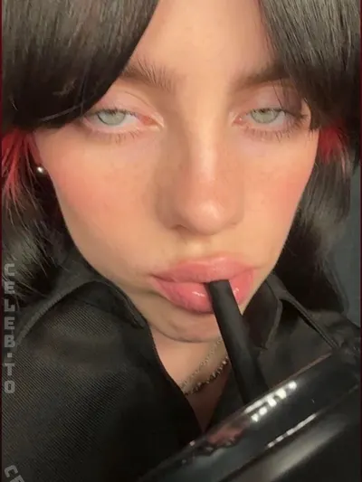 Billie Eilish Nude Celeb – Billie Eilish. Celebrities Leaked Nude Photos