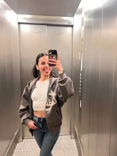 South-Map-4397 / smile2003 / smile2003._ Nude Leaks OnlyFans  – Leaked Models