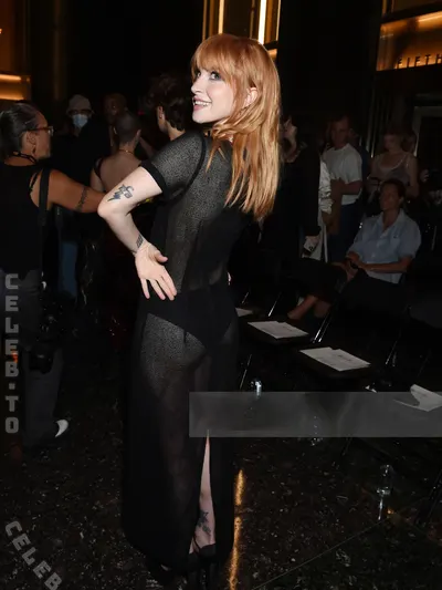 Hayley Williams boobs
