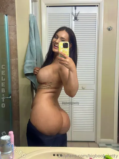 Annetterz / Bigbootynetty / nettyraves Nude Leaks OnlyFans  – Leaked Models