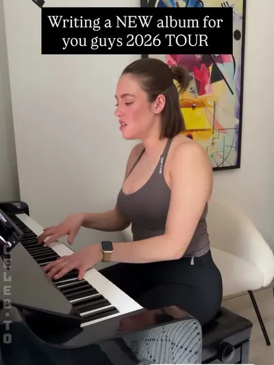 Allie Sherlock / alliesherlock Nude Leaks OnlyFans  – Leaked Models