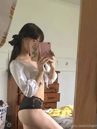 Apricot / BSApricot / Froot / apricot_clothing / cherryapricots Nude Leaks OnlyFans  – Leaked Models
